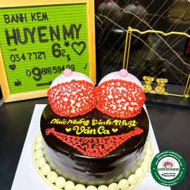 Bánh kem tạo hình body