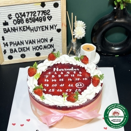 Banh sinh Nhật Mouse Dâu 