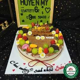 Bánh Sinh nhật TiraMisu truyền thống decor trái cây