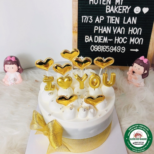Bánh Kem Màu Vàng 003