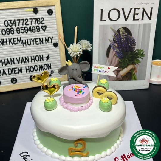 Bánh kem nặn con Voi