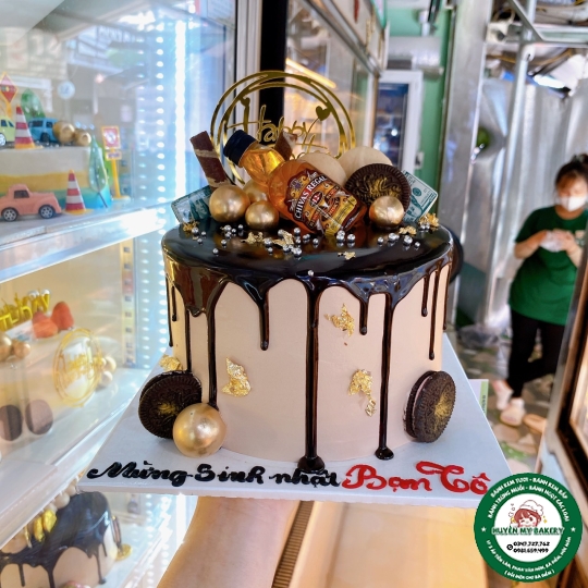 Bánh Kem socola chai rượu