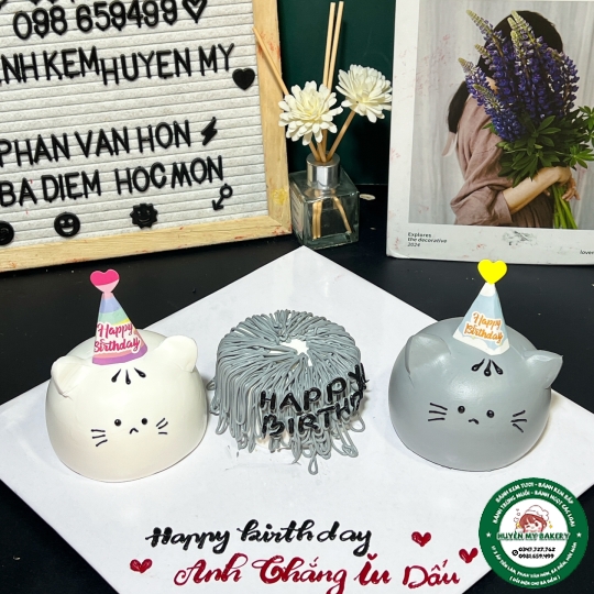 Bánh dâu Thú nổi mini