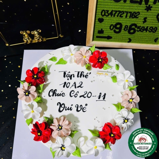 bánh hoa kem tặng cô 20/11  8/3 