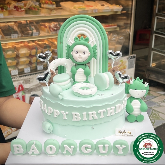 Bánh kem thôi nôi Bé Rồng Fondant