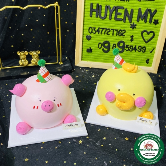 Bánh kem đầu con heo mini