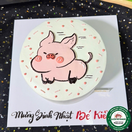 Bánh Kem vẽ con heo 01