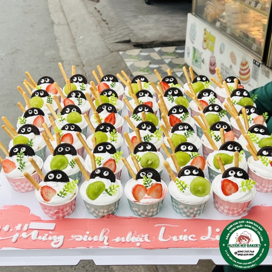 Set ly bánh kem sinh nhật