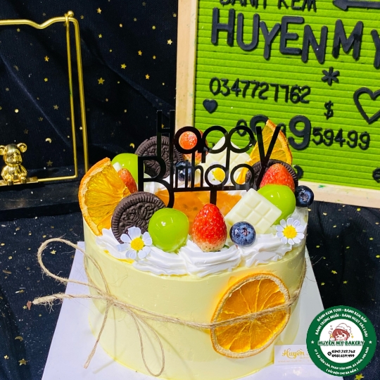 bánh kem mứt chanh dây trái cây