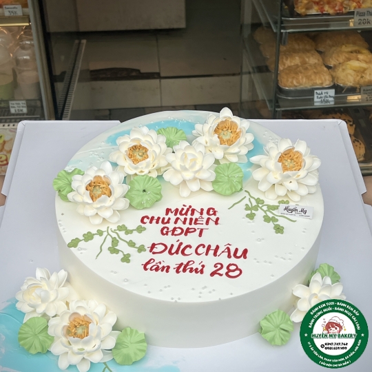 Bánh Kem “ Bạch Liên”