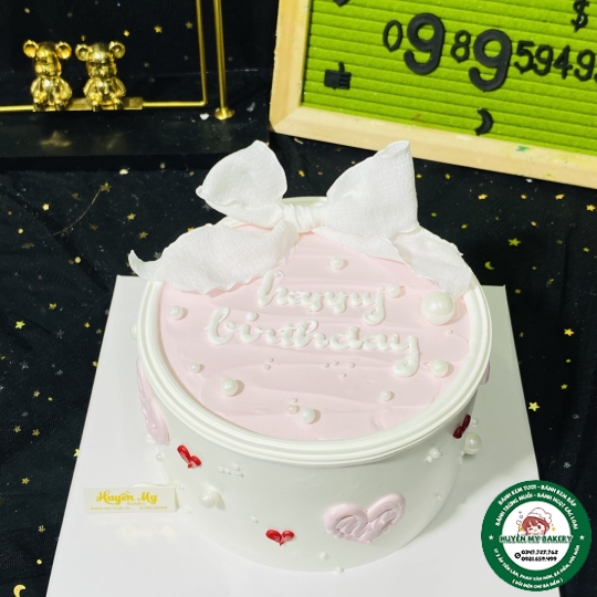 Bánh kem nơ trắng 001