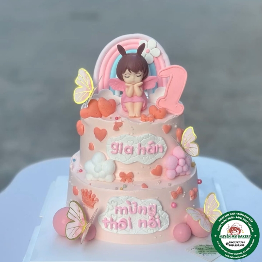 Bánh kem 2 tầng bé gái búp bê thiên thần