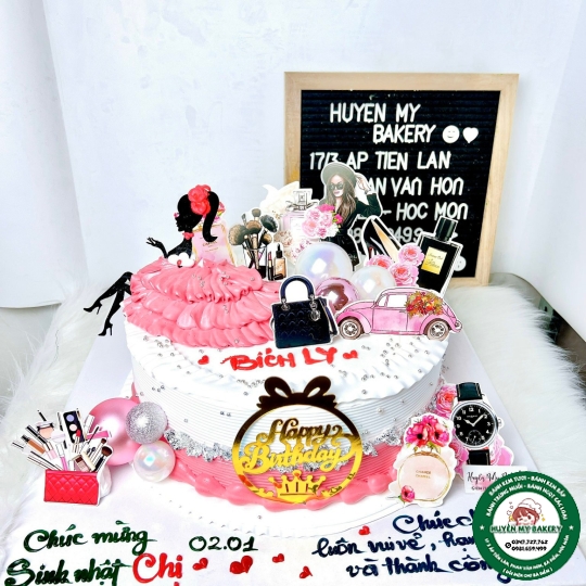 bánh kem tặng chị em  20/10 siêu sang chảnh 1012